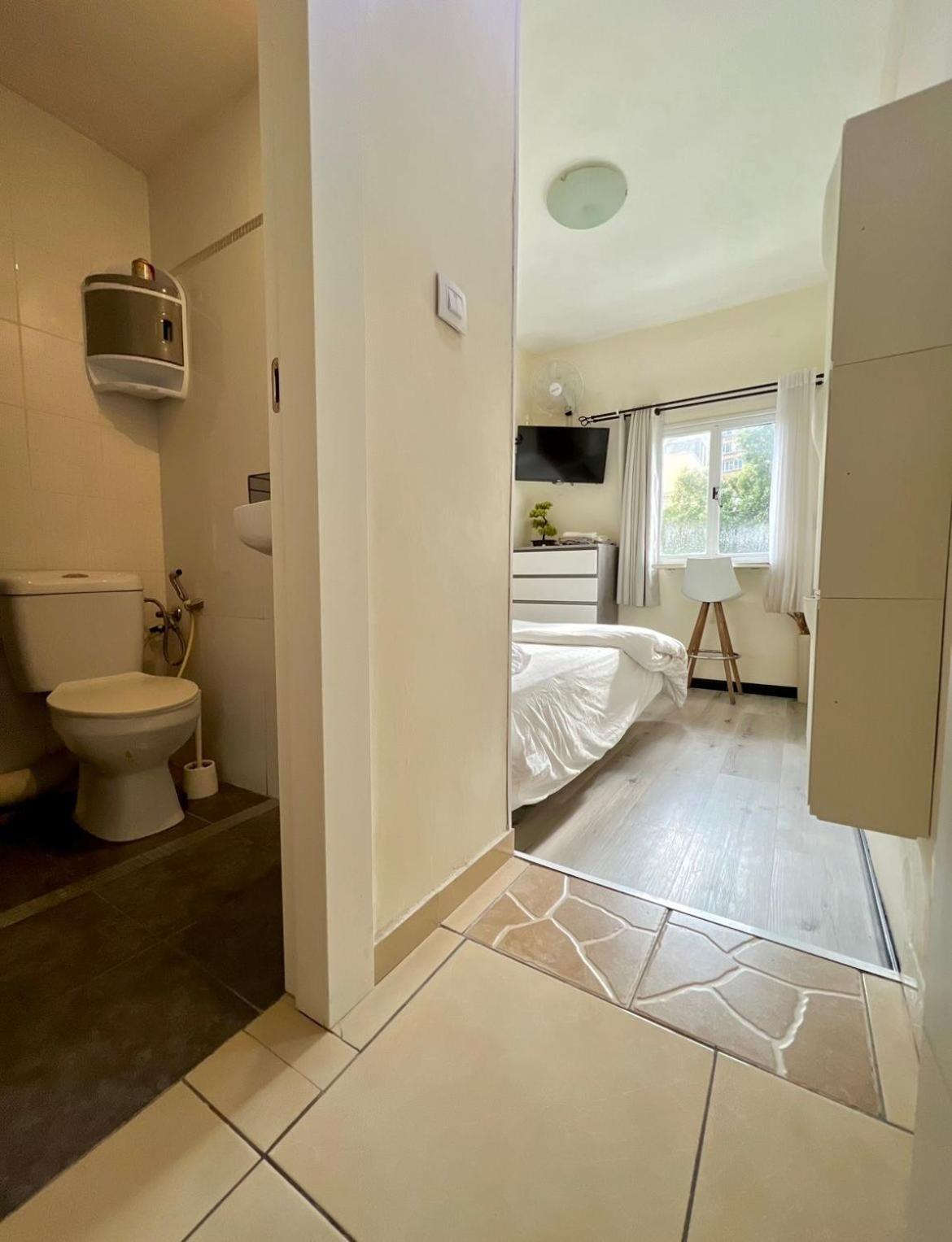 Bugrashov 13 Room تل أبيب المظهر الخارجي الصورة