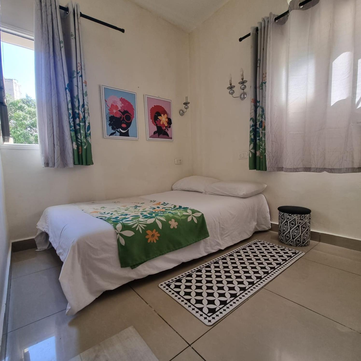 Bugrashov 13 Room تل أبيب المظهر الخارجي الصورة