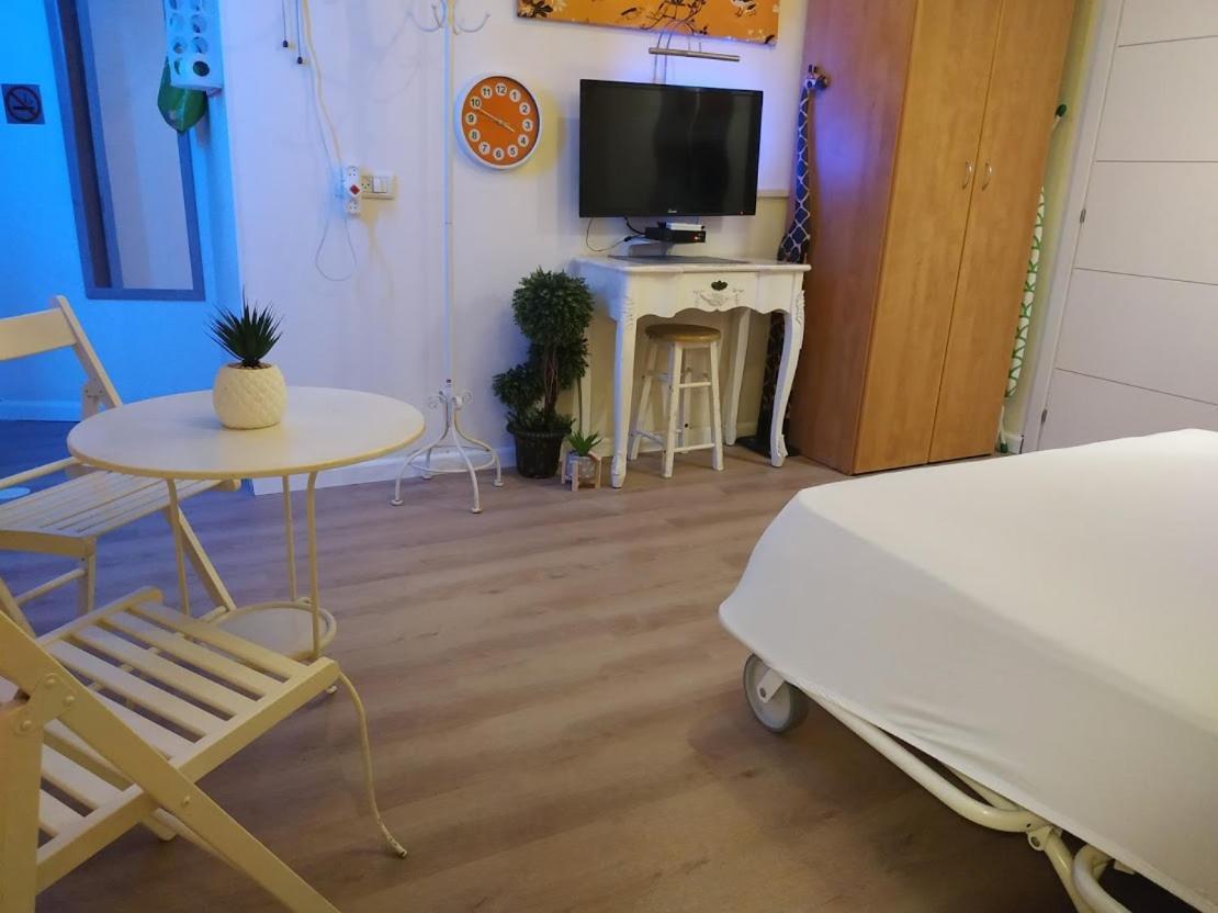 Bugrashov 13 Room تل أبيب المظهر الخارجي الصورة